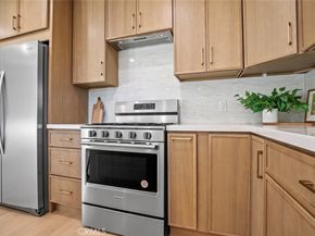 900 E Palm Avenue, Burbank CA 91501