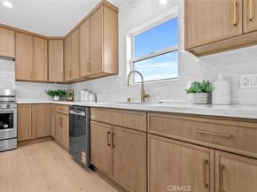 900 E Palm Avenue, Burbank CA 91501