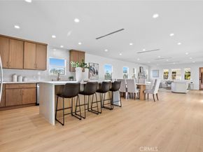 900 E Palm Avenue, Burbank CA 91501