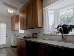 905 Alma Street, Glendale CA 91202