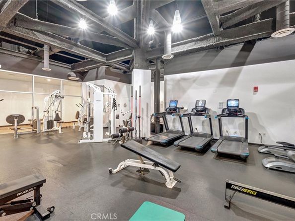 1100 Wilshire Boulevard 1705, Los Angeles CA 90017