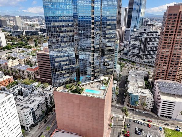 1100 Wilshire Boulevard 1705, Los Angeles CA 90017