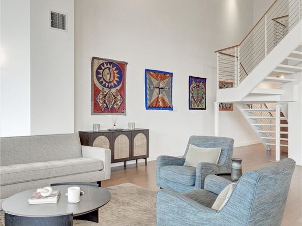 1100 Wilshire Boulevard 1705, Los Angeles CA 90017