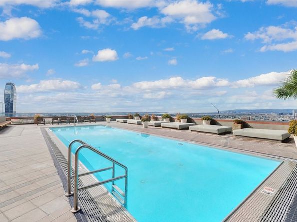 1100 Wilshire Boulevard 1705, Los Angeles CA 90017