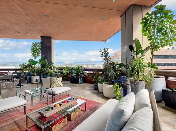 1100 Wilshire Boulevard 1705, Los Angeles CA 90017