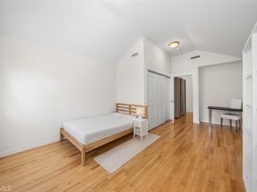 2251 Cambridge St., Los Angeles CA 90006