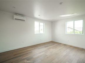 2342 S Cochran, Los Angeles CA 90016
