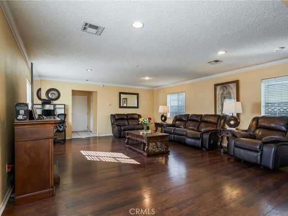 1801 W Cameron Street, Long Beach CA 90810