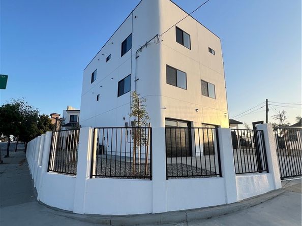 4268 Capistrano Way, East Los Angeles CA 90063