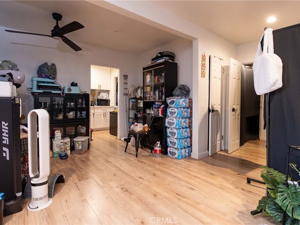 3468 W 71st Street W, Los Angeles CA 90043