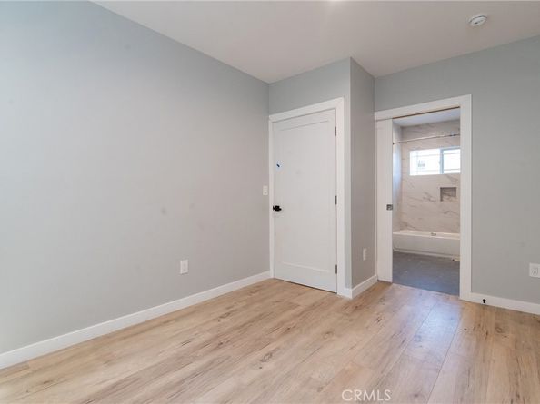 3468 W 71st Street W, Los Angeles CA 90043