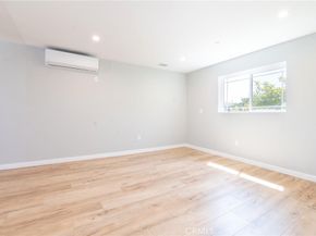 3468 W 71st Street W, Los Angeles CA 90043