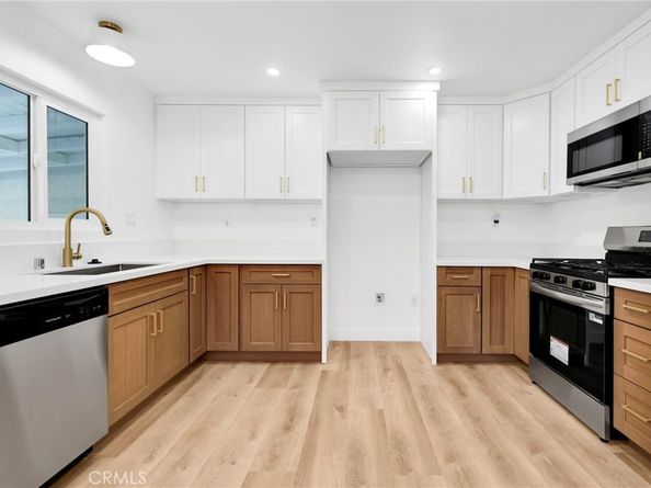 1006 Van Pelt, East Los Angeles CA 90063