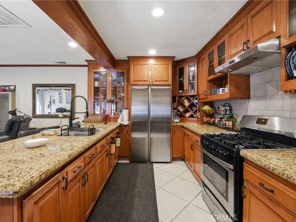 633 S Clementine, Anaheim CA 92805