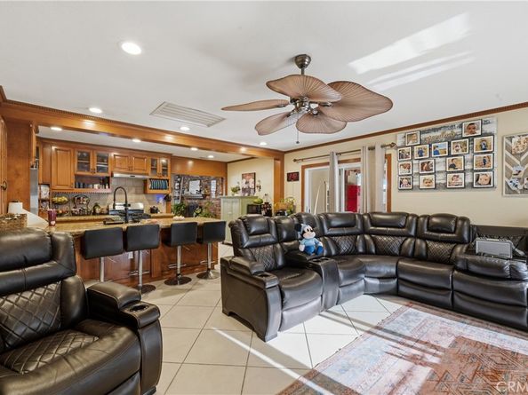 633 S Clementine, Anaheim CA 92805