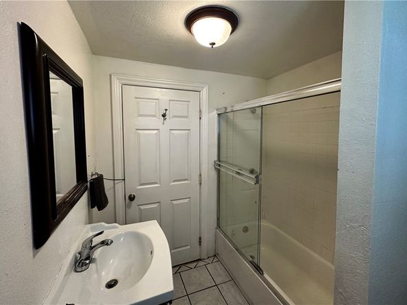 8111 S Halldale Ave, Los Angeles CA 90047