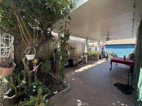 8111 S Halldale Ave, Los Angeles CA 90047