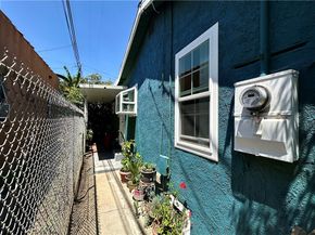 8111 S Halldale Ave, Los Angeles CA 90047