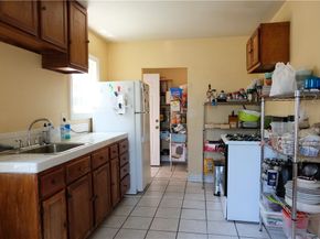 8111 S Halldale Ave, Los Angeles CA 90047