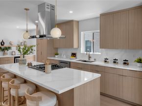 3682 Buckingham Road, Los Angeles CA 90016