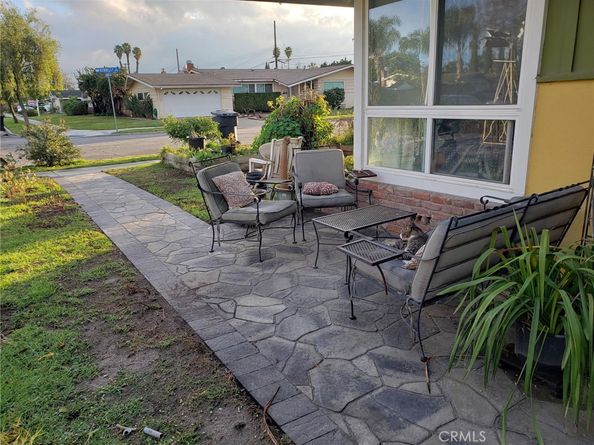 8921 Kennelly Lane, Anaheim CA 92804