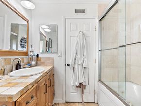 8921 Kennelly Lane, Anaheim CA 92804