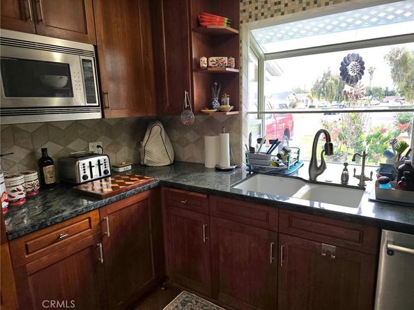 8921 Kennelly Lane, Anaheim CA 92804