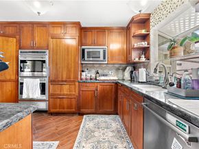 8921 Kennelly Lane, Anaheim CA 92804