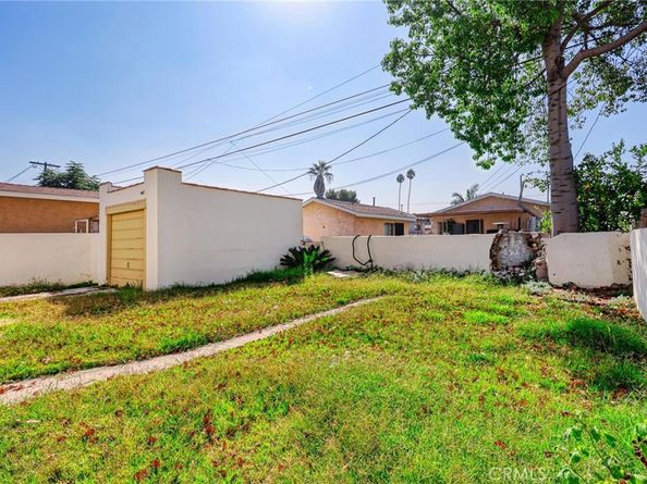 1622 W. 66th St., Los Angeles CA 90047