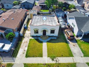 1622 W. 66th St., Los Angeles CA 90047