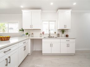 5728 6th Avenue, Los Angeles CA 90043