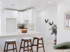 5728 6th Avenue, Los Angeles CA 90043