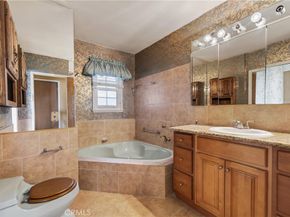 10524 S 8th Place, Inglewood CA 90303