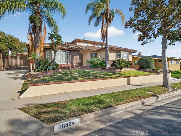 10524 S 8th Place, Inglewood CA 90303