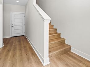 149 Bridle Drive, Burbank CA 91506