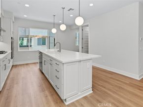 149 Bridle Drive, Burbank CA 91506