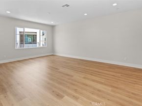 149 Bridle Drive, Burbank CA 91506