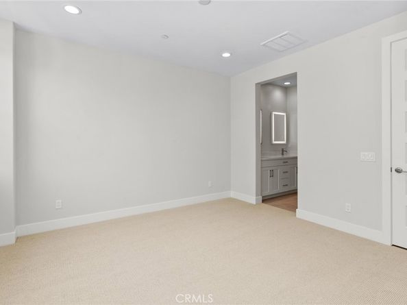 149 Bridle Drive, Burbank CA 91506