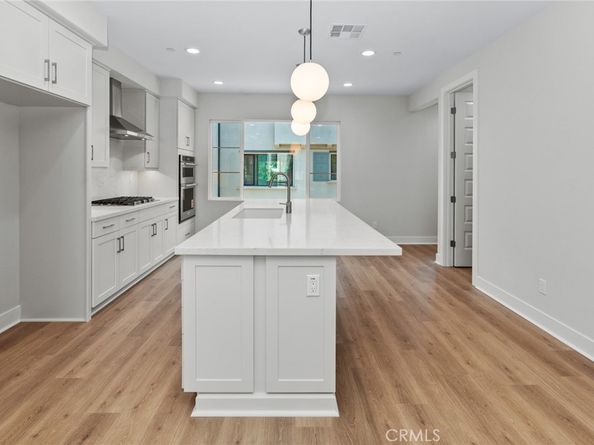 149 Bridle Drive, Burbank CA 91506