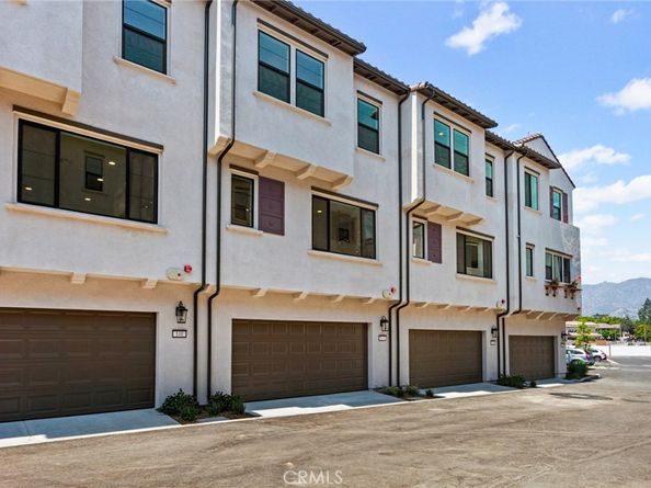 149 Bridle Drive, Burbank CA 91506