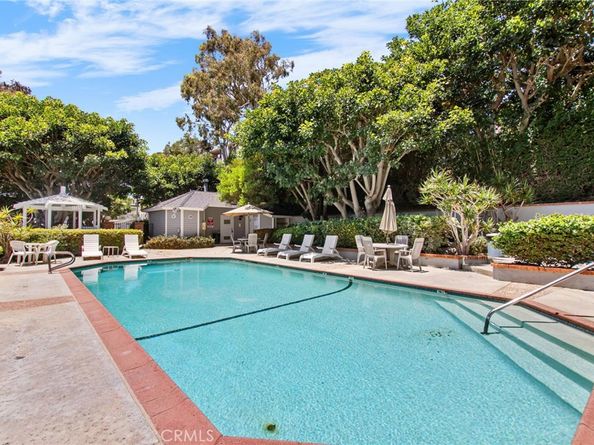 2168 S Coast Highway, Oceanside CA 92054