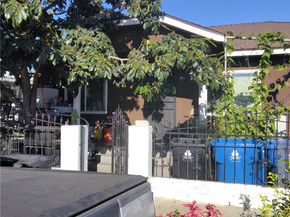 113 W 66 St, Los Angeles CA 90003