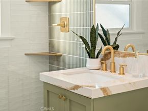 2842 Gunn Street, San Diego CA 92104