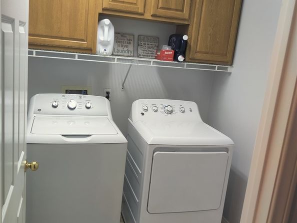 12936 Cambridge, Chino CA 01710