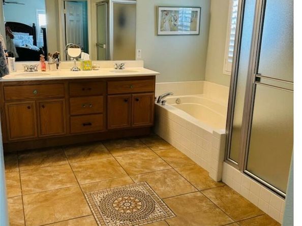 12936 Cambridge, Chino CA 01710