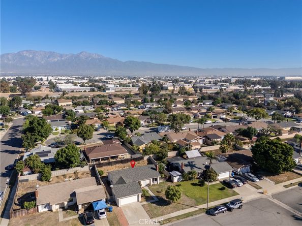 1557 E Cherry Hill, Ontario CA 91761