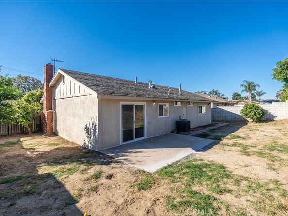 1557 E Cherry Hill, Ontario CA 91761