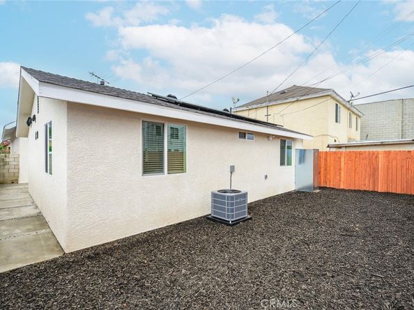 530 W 43rd, Los Angeles CA 90037