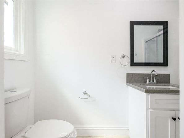 530 W 43rd, Los Angeles CA 90037