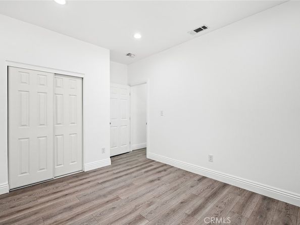 530 W 43rd, Los Angeles CA 90037